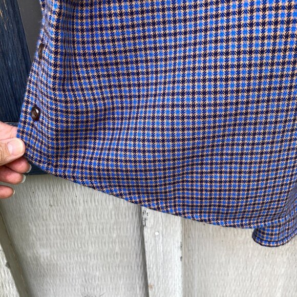 LL Bean Women's Plaid Flannel Shirt, Size XL, Blue Black Tan Cotton Pockets - Picture 6 of 11